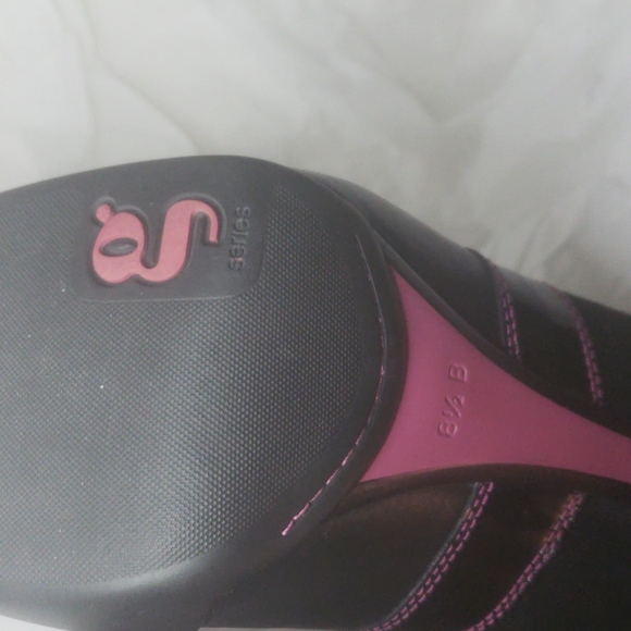 SALE💖ColeHaan G series size 8.5 - Picture 9 of 10